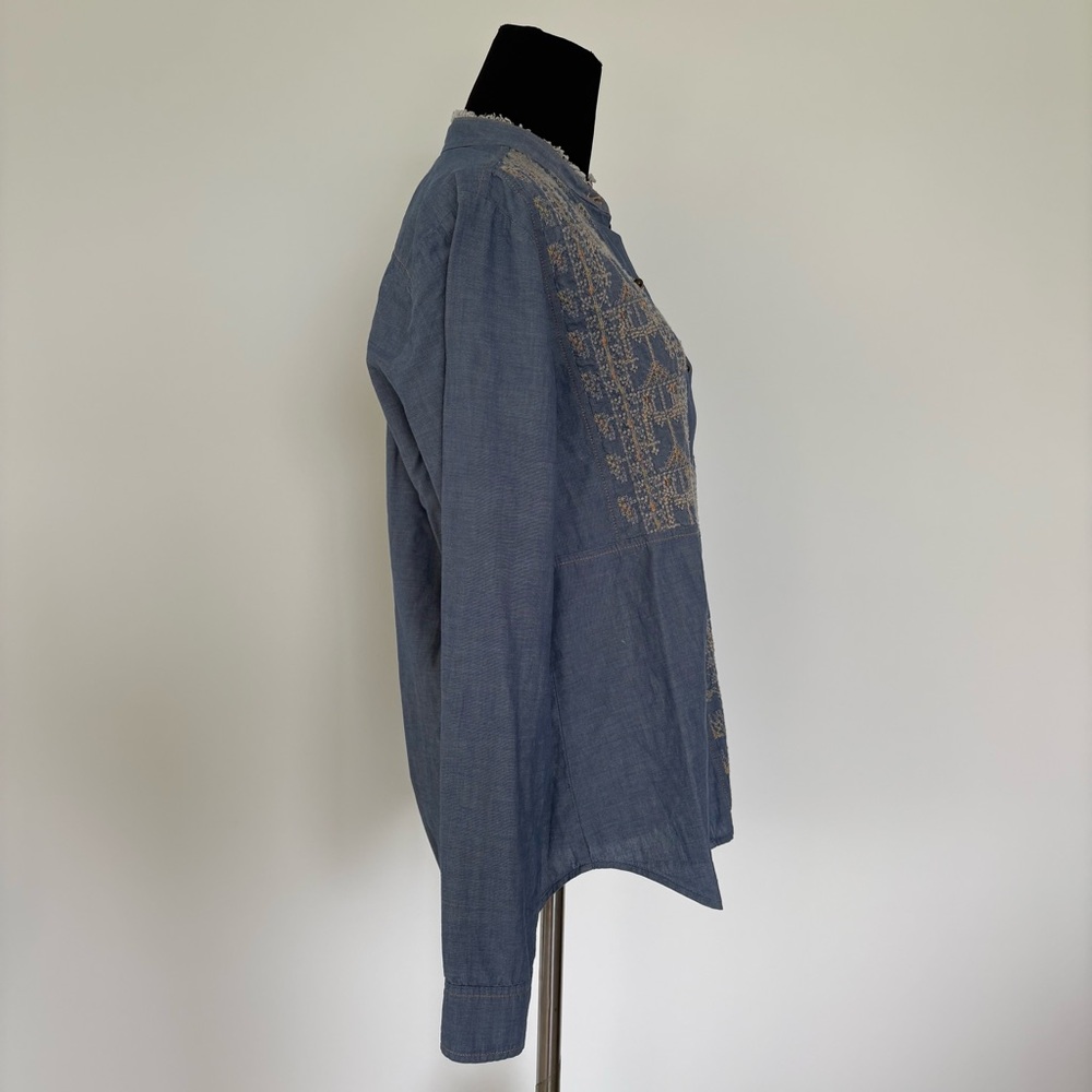 Blue Button-Up Shirt with Embroidered Design - Picture 6 of 8